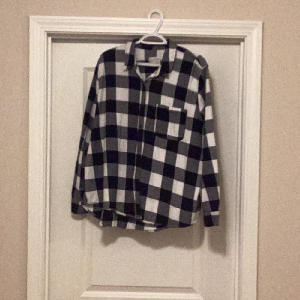 Universal Thread Monochrome Plaid Shirt